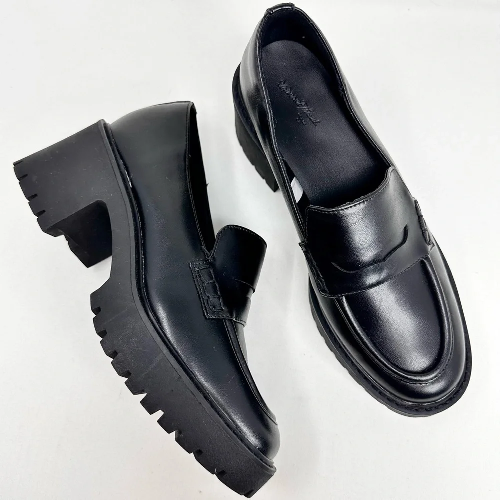 Women's Black Loafer Heels - Picture 5 of 13